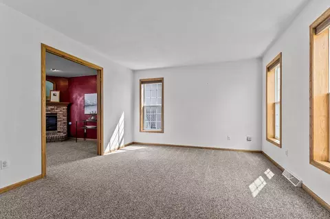 Living - w5894 Sweet Clover Drive, Appleton, WI 54915 photo 4 of 5