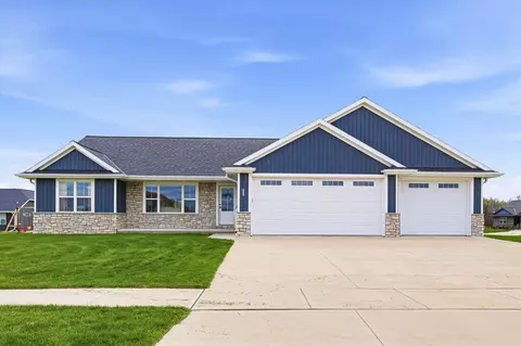 2359 Tigerwood Trl, De Pere, WI 54115