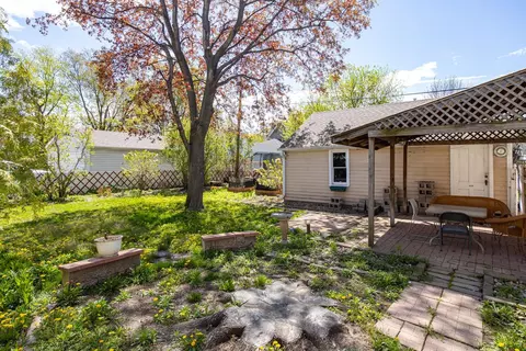 Exterior - 714 N Oneida St, Appleton, WI 54911 photo 6 of 10