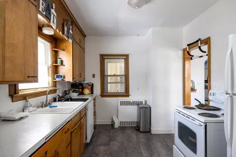 Kitchen - 714 N Oneida St, Appleton, WI 54911 photo 2 of 3