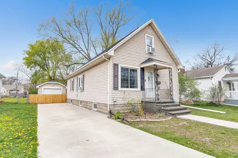 1104 13th Ave, Green Bay, WI 54304