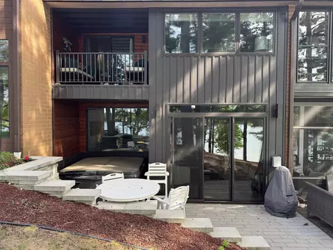 E1280 County Road Q, Waupaca, WI 54981