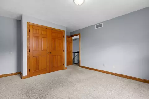 Bedroom - w6173 Long Court, Appleton, WI 54914 photo 4 of 8