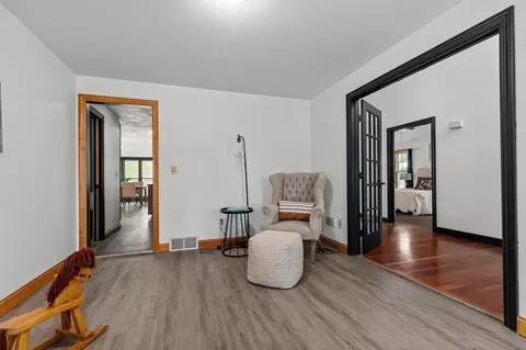 Entry Way - w6173 Long Court, Appleton, WI 54914 photo 4 of 8