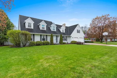618 Bordeaux Rue, Green Bay, WI 54301