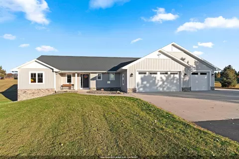 848 Wildrose Ln, Sobieski, WI 54171