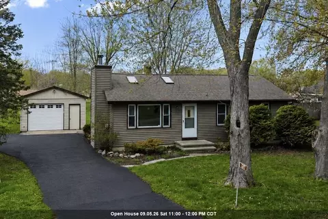 607 Hunters Point Rd, Neenah, WI 54956