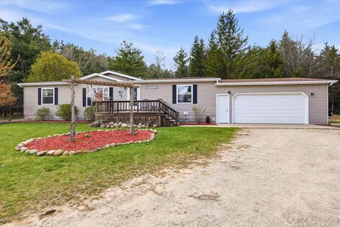 w4506 County Road Tt, Wild Rose, WI 54984