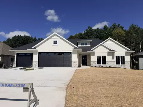3191 Eclipse Dr, Green Bay, WI 54311 photo 1