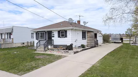 1311 S 31st St, Manitowoc, WI 54220