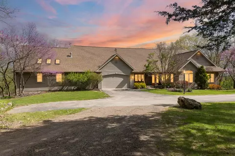 n6130 Honeysuckle Lane, Green Lake, WI 54941