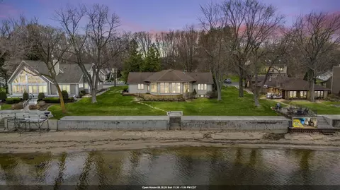 6051 Sunset Shores Rd, Luxemburg, WI 54217