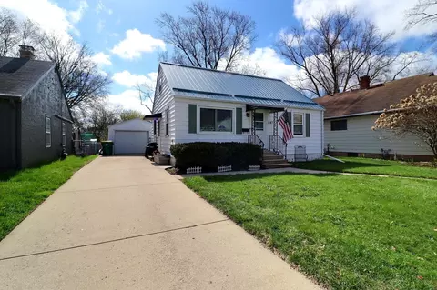 1147 Wirtz Ave, Green Bay, WI 54304