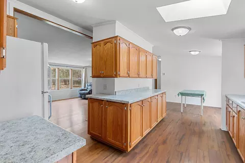 Kitchen - n9149 Trails End Lane, Crivitz, WI 54114 photo 4 of 4
