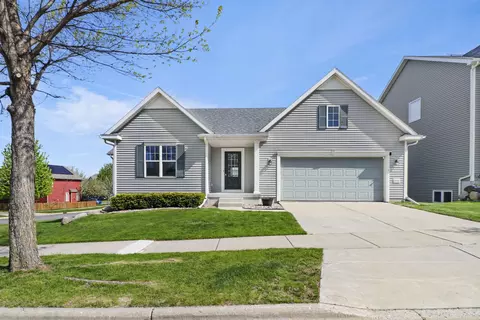 9332 Harvest Moon Ln, Verona, WI 53593