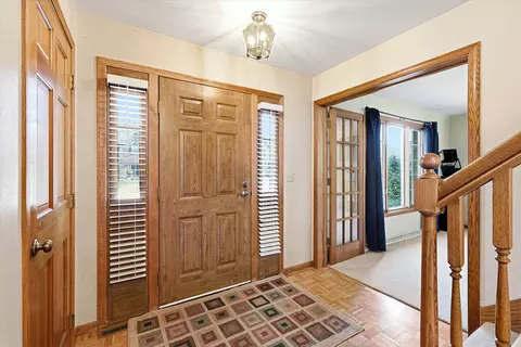 Entry Way - 917 E Kramer Ln, Appleton, WI 54915 photo 1 of 2