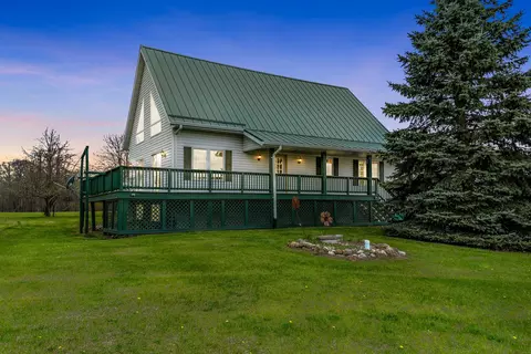 n7437 County Road Gg, Crivitz, WI 54114