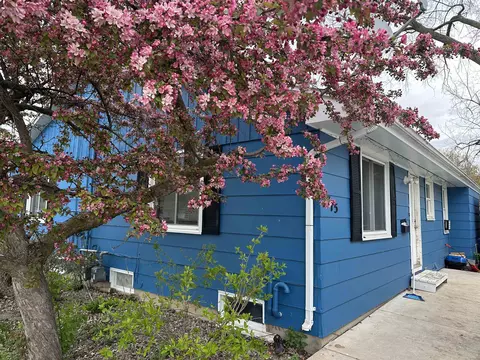 715 John St, Menasha, WI 54952