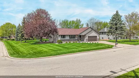 670 S 5th Ave, Winneconne, WI 54986