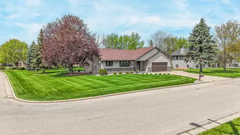 670 S 5th Ave, Winneconne, WI 54986