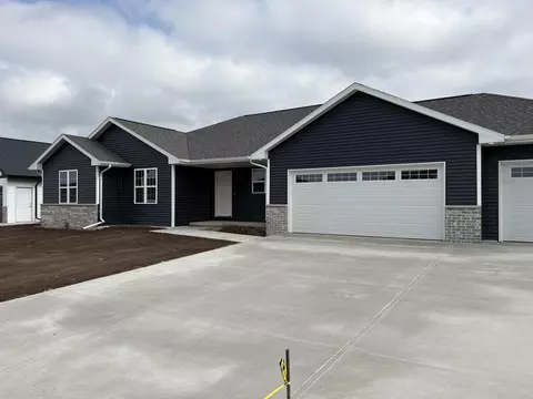 1759 Betty Jean Ln, Green Bay, WI 54313