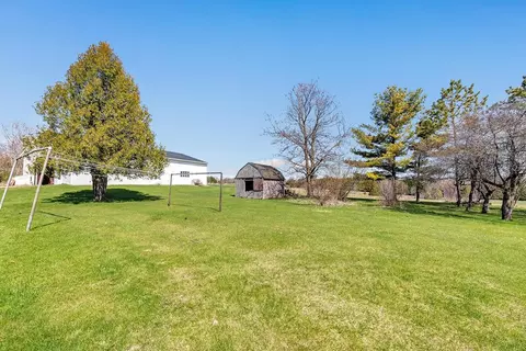 Exterior - e5510 County Road K, Algoma, WI 54201 photo 5 of 7