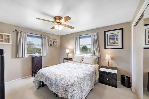 Bedroom - e5510 County Road K, Algoma, WI 54201 photo 1 of 3