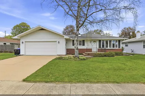 1024 W Roberts Ave, Appleton, WI 54914