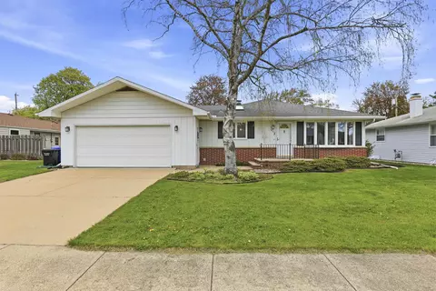 1024 W Roberts Ave, Appleton, WI 54914