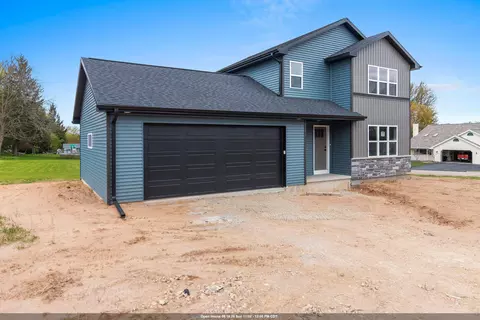 1801 Southland Ln, New London, WI 54961