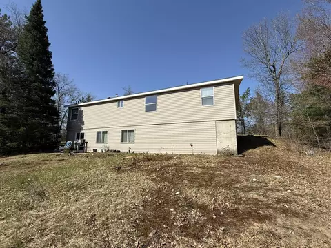 Exterior - n6720s3 S Rd St, Crivitz, WI 54114 photo 8 of 9