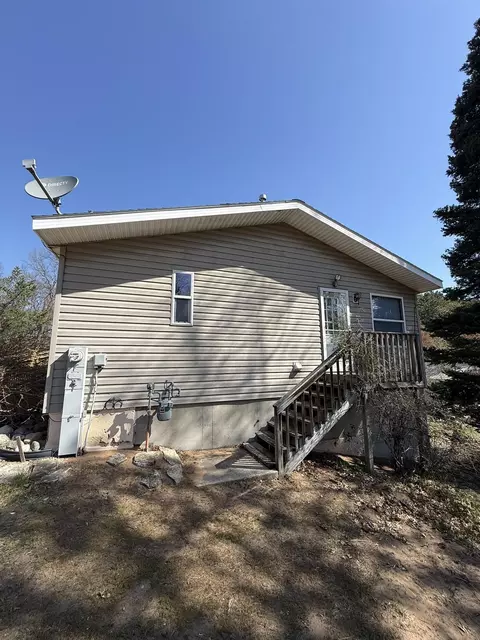 Exterior - n6720s3 S Rd St, Crivitz, WI 54114 photo 6 of 9
