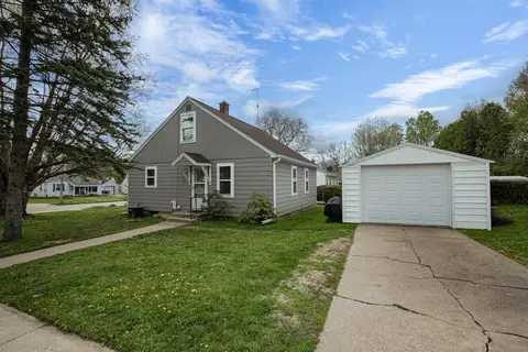 161 Garfield Ave, Clintonville, WI 54929