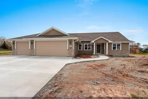 305 Battery Ave, De Pere, WI 54115