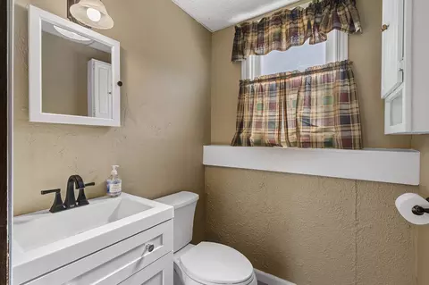 Bath - 6710 Gregory Ln, Sobieski, WI 54171 photo 5 of 5