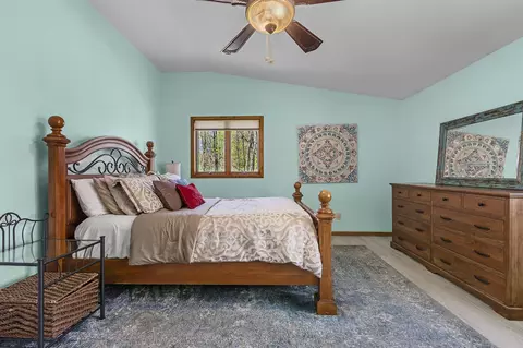 Bedroom - 6710 Gregory Ln, Sobieski, WI 54171 photo 2 of 10