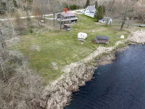 View/Area - 321 Lake Dr, Gresham, WI 54128 photo 9 of 18