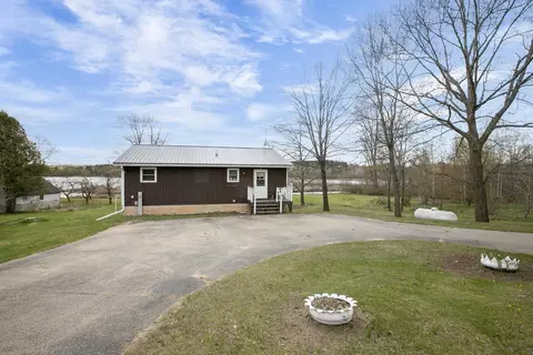 Other - 321 Lake Dr, Gresham, WI 54128 photo 2 of 9