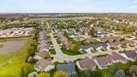 View/Area - 36 Penbrook Cir, Appleton, WI 54913 photo 3 of 6
