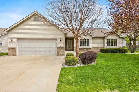 36 Penbrook Cir, Appleton, WI 54913