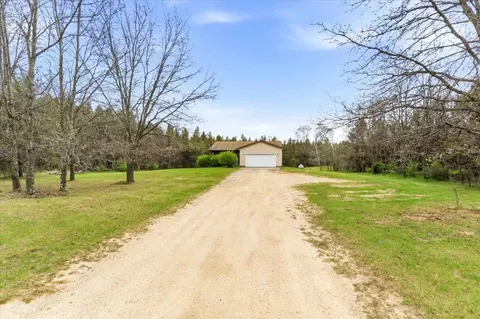 n1319 Us 12, Lyndon Station, WI 53944