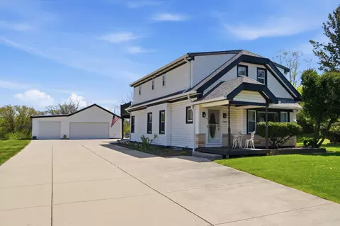7684 N 107th St, Milwaukee, WI 53224