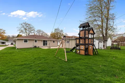 Exterior - 707 S Joseph St, Appleton, WI 54915 photo 5 of 6
