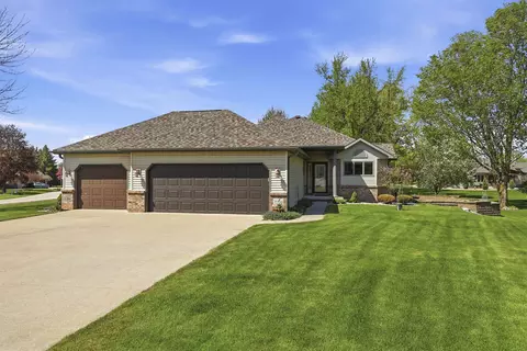 w5472 Edelweiss Court, Appleton, WI 54913