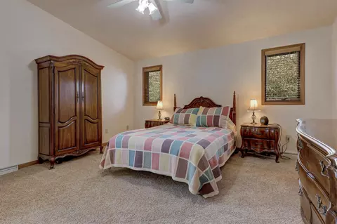 Bedroom - 3401 N Kin St, Appleton, WI 54911 photo 1 of 6