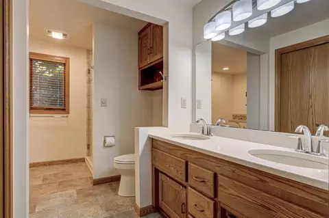 Bath - 3401 N Kin St, Appleton, WI 54911 photo 3 of 6