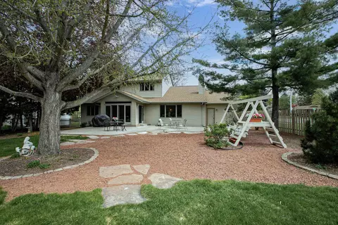 Exterior - 3401 N Kin St, Appleton, WI 54911 photo 9 of 13