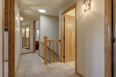 Entry Way - 3401 N Kin St, Appleton, WI 54911 photo 5 of 7