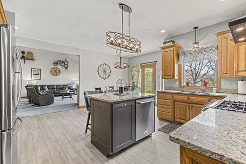 Kitchen - 4240 N Wedgewood Dr, Appleton, WI 54911 photo 2 of 3