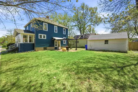 Exterior - 123 E Harrison St, Appleton, WI 54915 photo 10 of 10